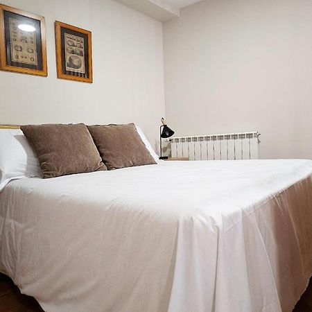 Apartamentos Virgen De Tironcillo Cuzcurrita-Río Tirón Esterno foto